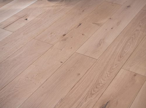 Brushed & Invisible Oiled Natural Oak Engineered Flooring