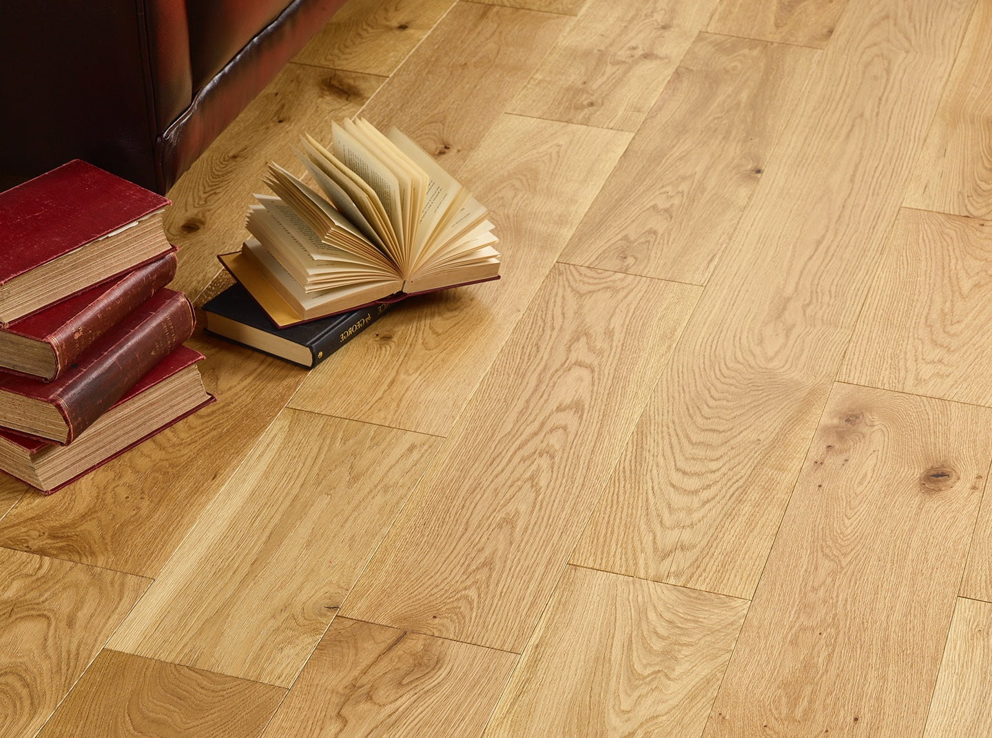 Brushed natural oak engineered wood flooring with protective lacquer finish, Porcelain Wall And Floor Tiles style