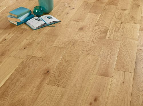Engineered oak wood flooring with brushed oil finish and stable multilayer construction, flooring online.