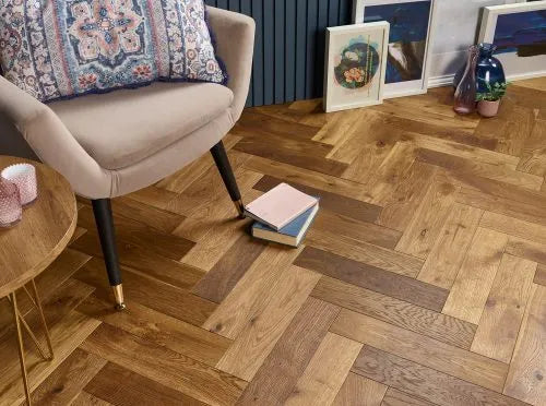 White American oak engineered wood flooring with brushed oiled surface, Porcelain Wall And Floor Tiles look