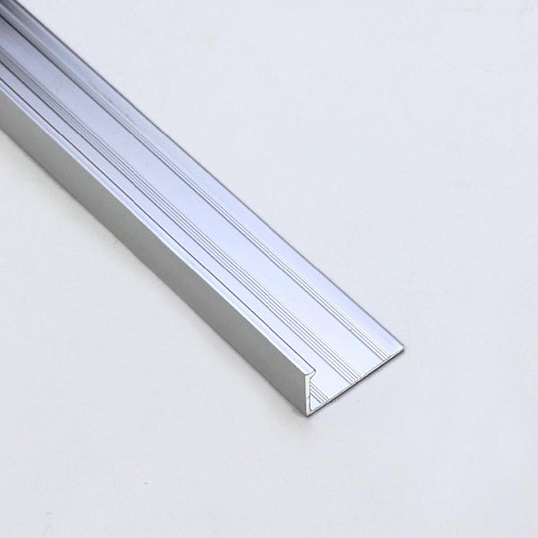 ODM L Shape Aluminium Profile Extrusion Silver 200CM