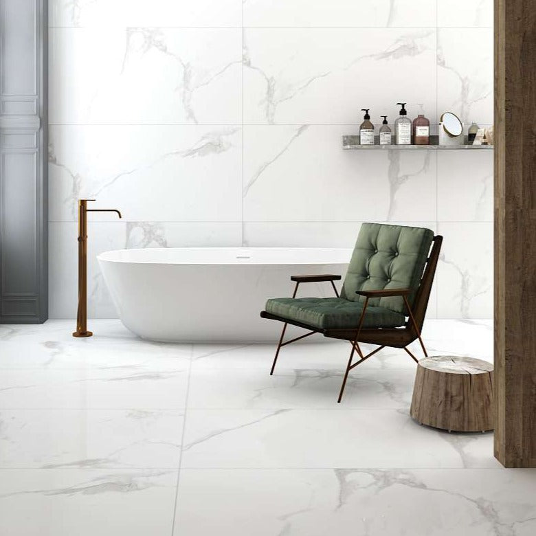 Calacatta Gloomy Porcelain Wall And Floor Tiles with white and grey marble effect